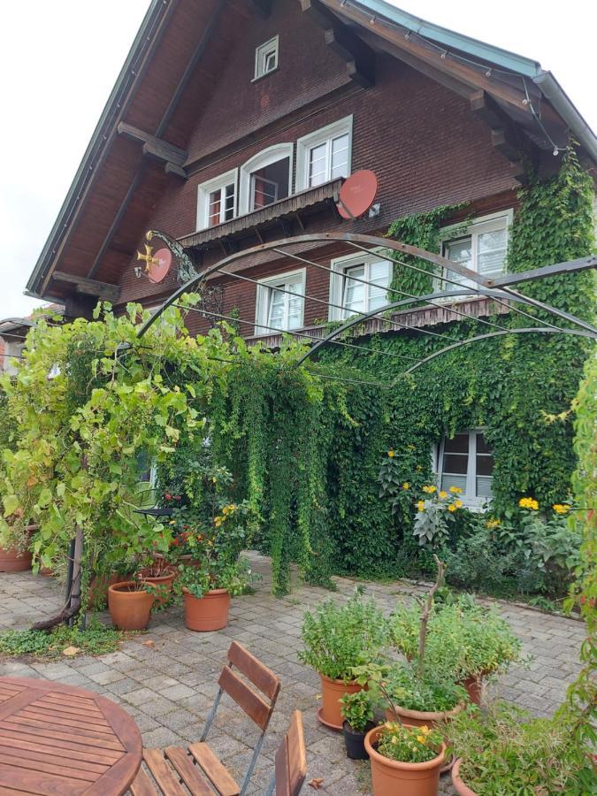 Landhaus Goldenes Kreuz ลอยท์เคียร์ช อิม อัลล์กอย ภายนอก รูปภาพ