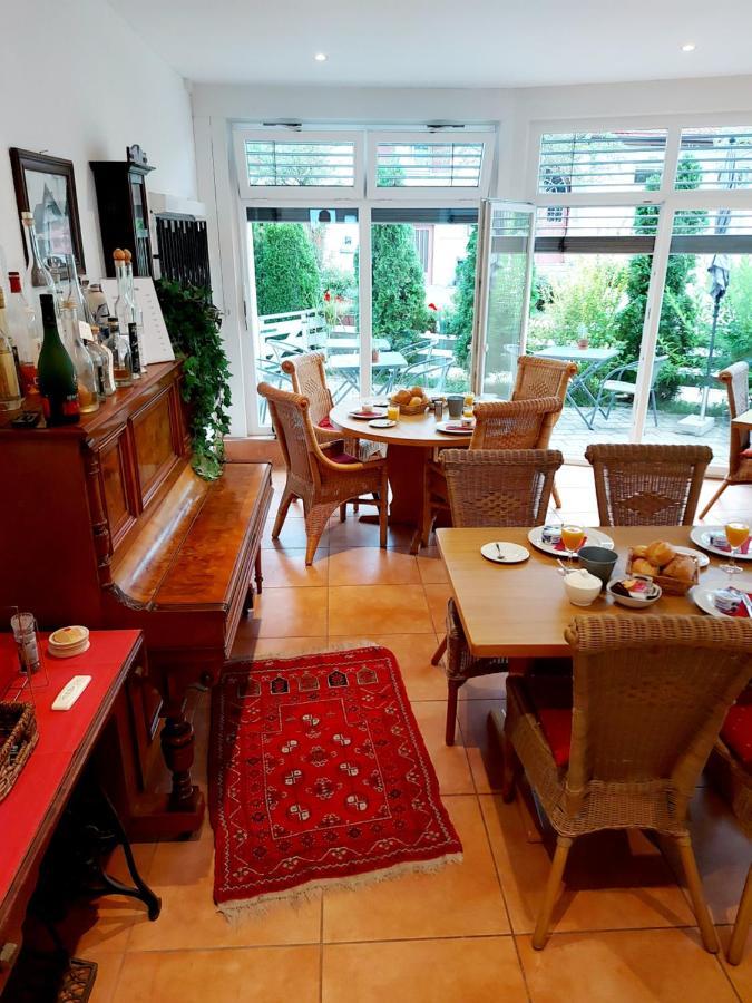 Landhaus Goldenes Kreuz ลอยท์เคียร์ช อิม อัลล์กอย ภายนอก รูปภาพ
