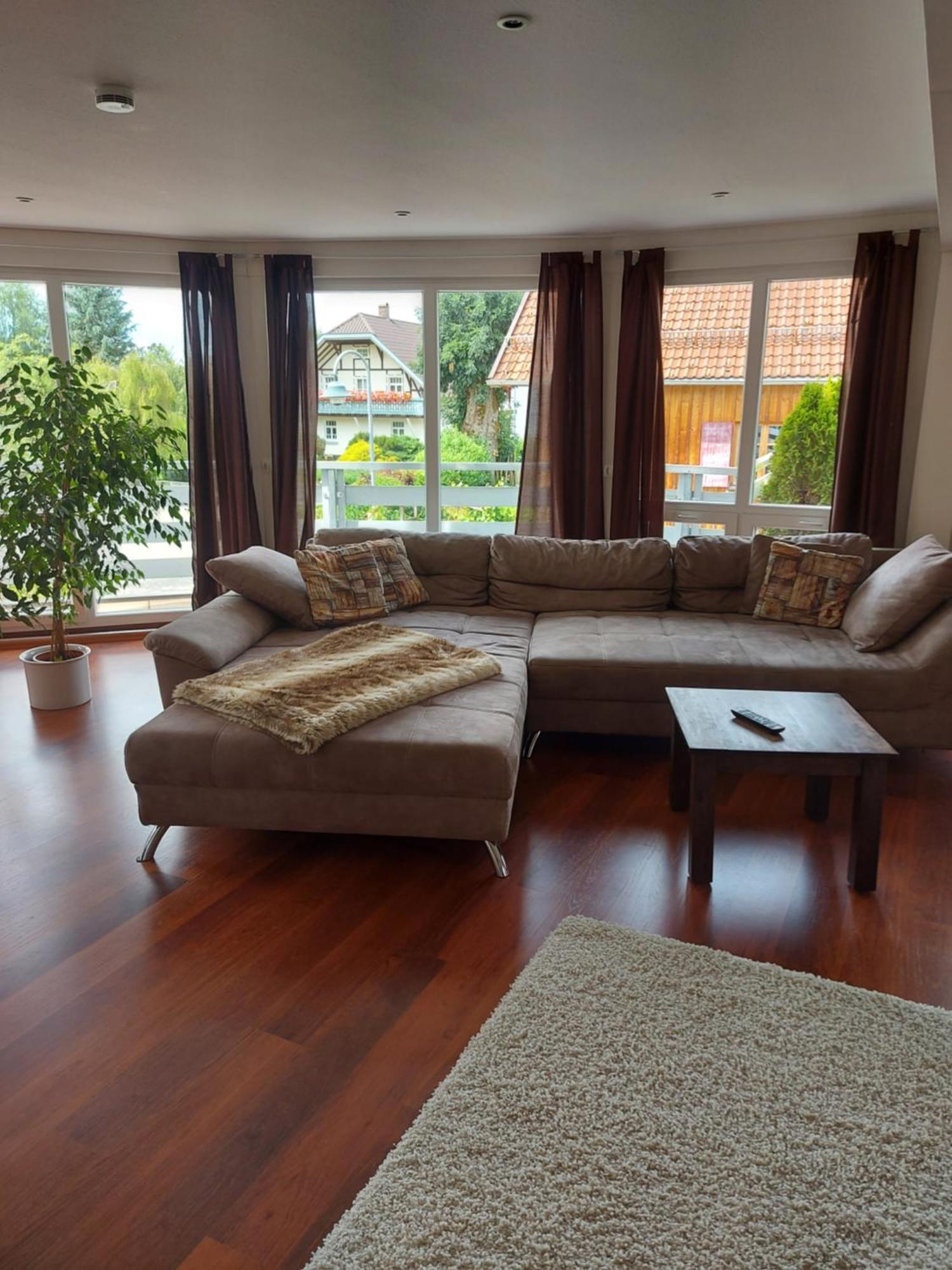 Landhaus Goldenes Kreuz ลอยท์เคียร์ช อิม อัลล์กอย ภายนอก รูปภาพ