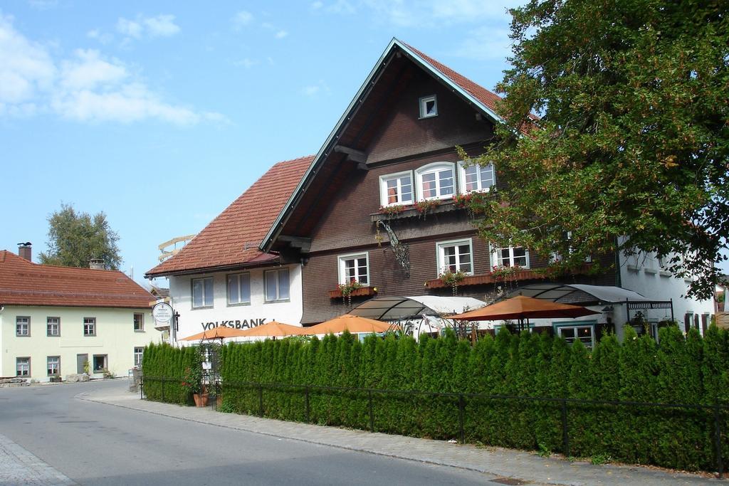 Landhaus Goldenes Kreuz ลอยท์เคียร์ช อิม อัลล์กอย ภายนอก รูปภาพ